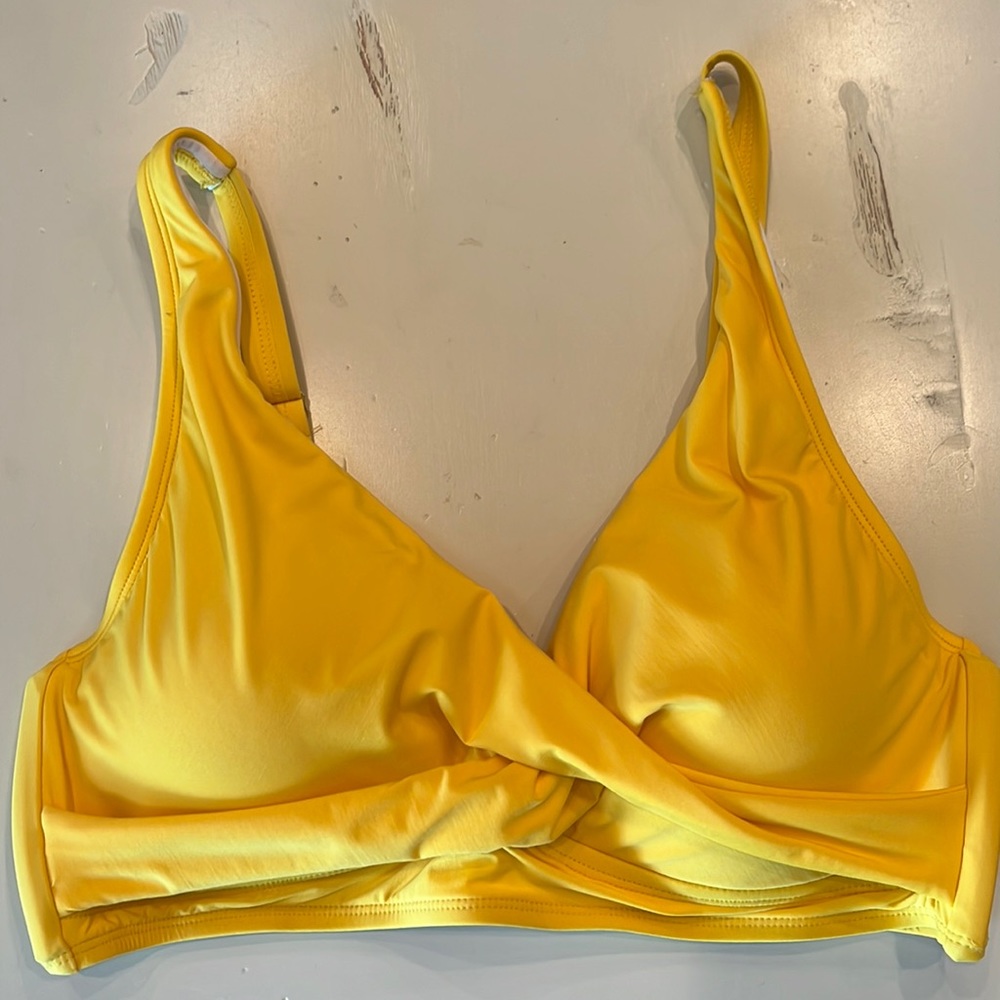 Alex Marie womens swim suit top Yellow XL